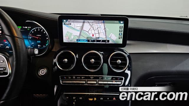 Mercedes-Benz GLC-Class 2021 — ფოტო 12/20
