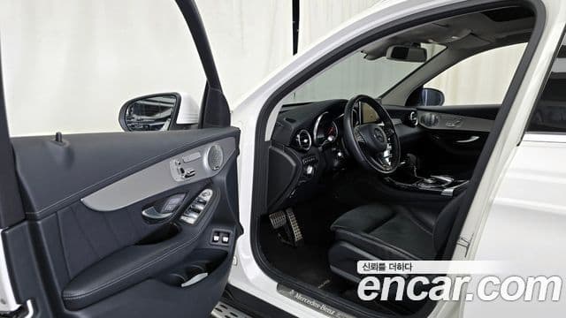 Mercedes-Benz GLC-Class 2018 — ფოტო 10/20