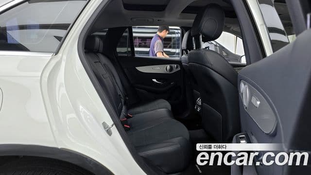 Mercedes-Benz GLC-Class 2018 — ფოტო 11/20