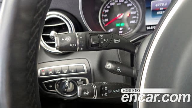 Mercedes-Benz GLC-Class 2018 — ფოტო 18/20