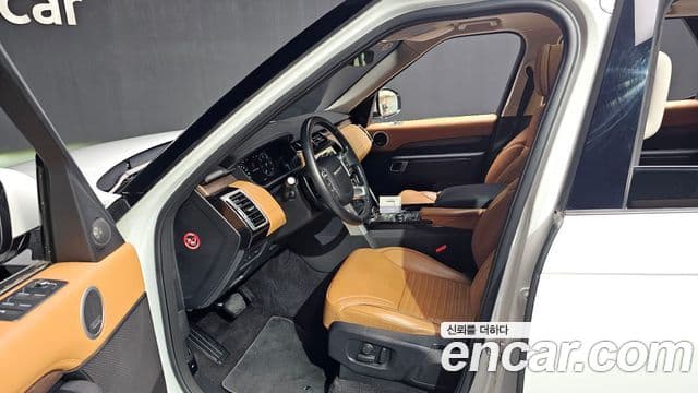 Land Rover Discovery 5 2018 — Фото 10/20