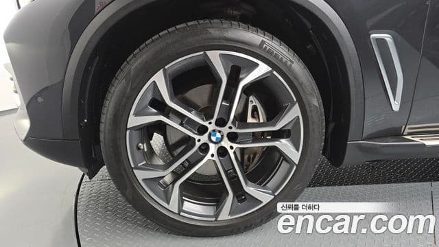 BMW X5 2023 — Фото 5/20