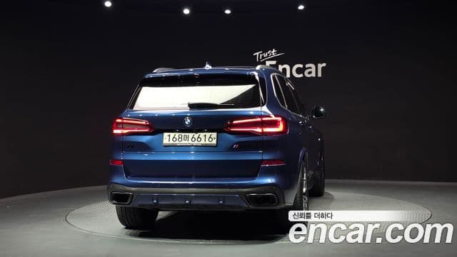 BMW X5 2019 — ფოტო 4/20