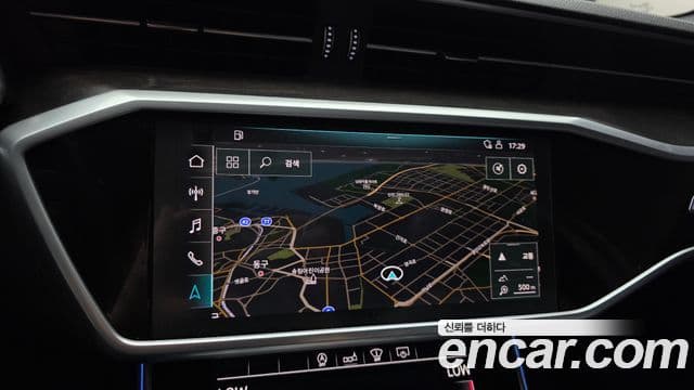 Audi A6 2020 — ფოტო 14/20