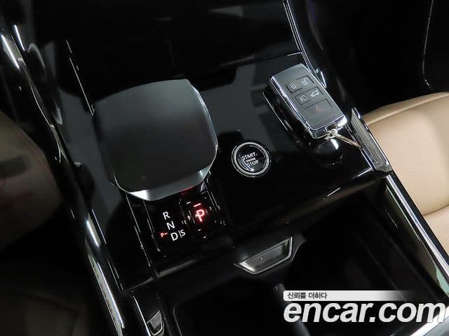 Land Rover Range Rover Sport 2025 — Şəkil 8/19