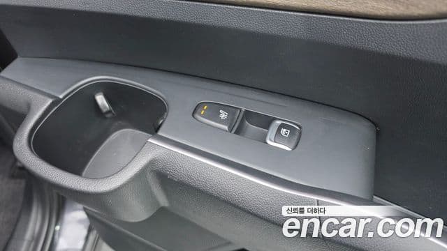 Kia Sorento 2021 — ფოტო 19/20