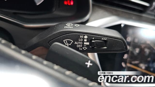 Audi A6 2020 — ფოტო 18/20