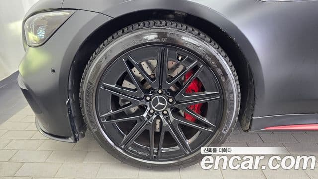 Mercedes-Benz AMG GT 2022 — Фото 4/20