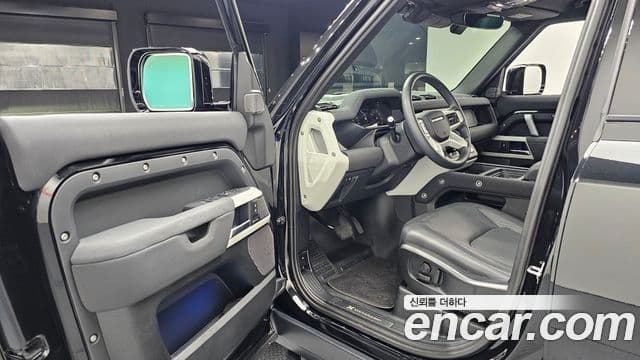 Land Rover Defender 2023 — Şəkil 10/20