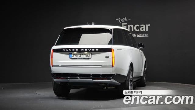 Land Rover Range Rover 2023 — Фото 4/20