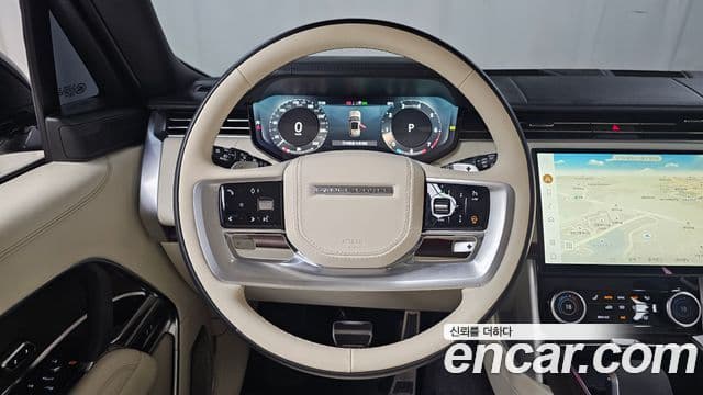 Land Rover Range Rover 2023 — Фото 16/20