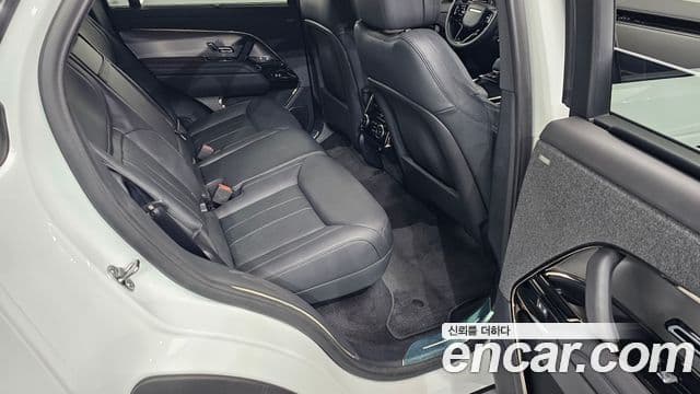 Land Rover Range Rover Sport 2025 — Фото 12/20