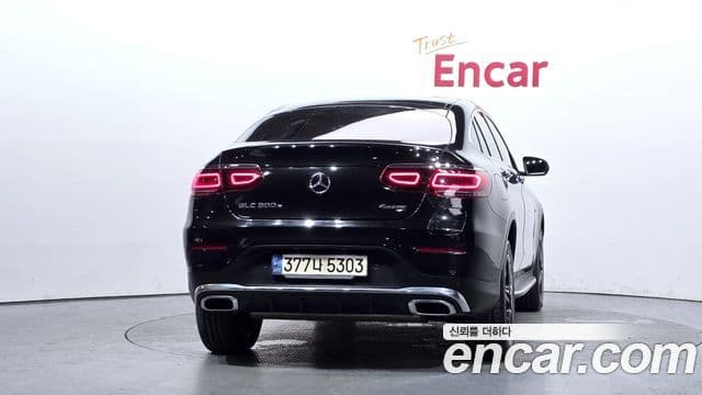Mercedes-Benz GLC-Class 2021 — ფოტო 4/20