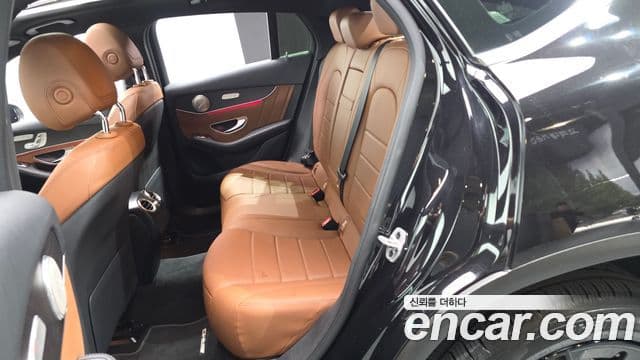 Mercedes-Benz GLC-Class 2021 — ფოტო 12/20