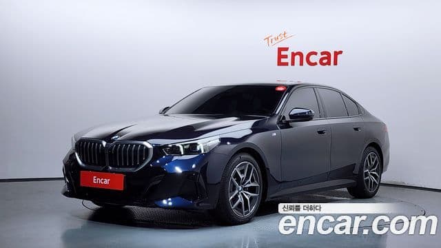 BMW 5 Series 2025 — ფოტო 1/20