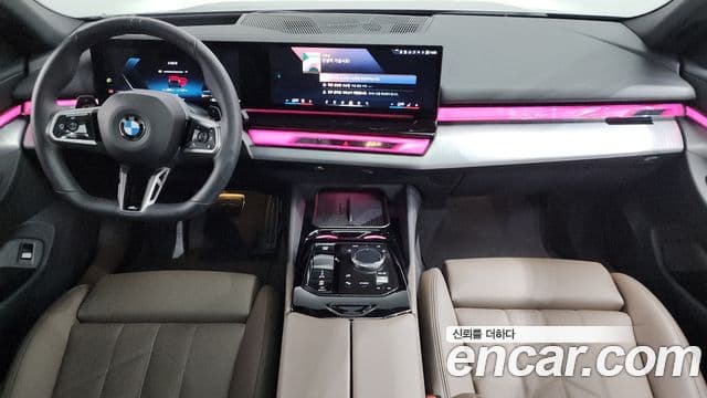 BMW 5 Series 2025 — ფოტო 7/20