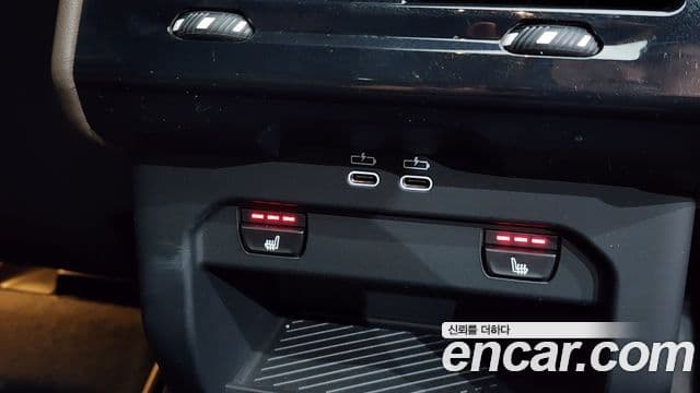BMW 5 Series 2025 — ფოტო 12/20