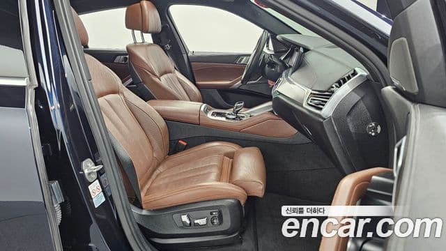 BMW X6 2020 — Фото 10/20