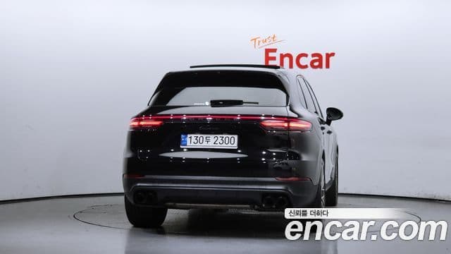 Porsche Cayenne 2023 — Şəkil 4/20