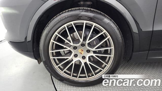 Porsche Cayenne 2023 — Şəkil 5/20