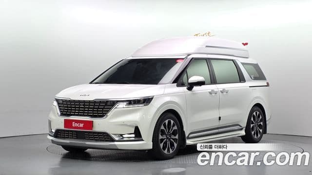 Kia Carnival 2021 — ფოტო 1/20