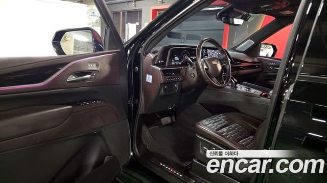 Cadillac Escalade 2023 — Şəkil 10/20