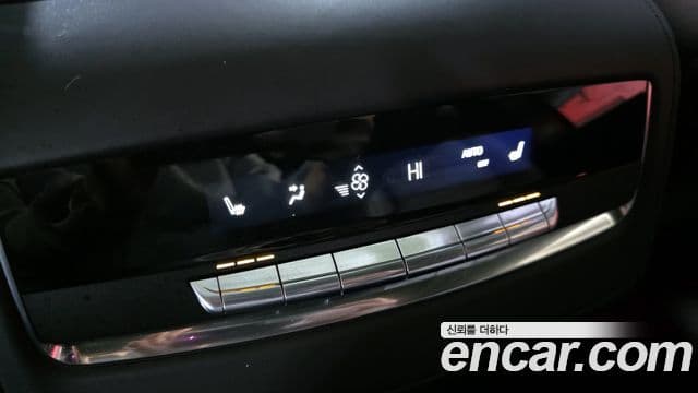 Cadillac Escalade 2023 — Şəkil 16/20