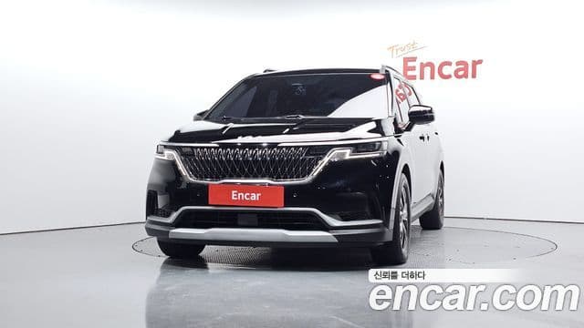 Kia Carnival 2022 — ფოტო 3/20
