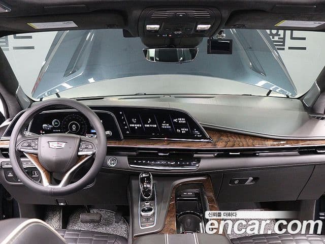Cadillac Escalade 2021 — Фото 11/20