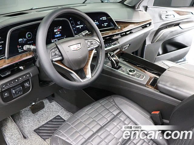Cadillac Escalade 2021 — Фото 15/20
