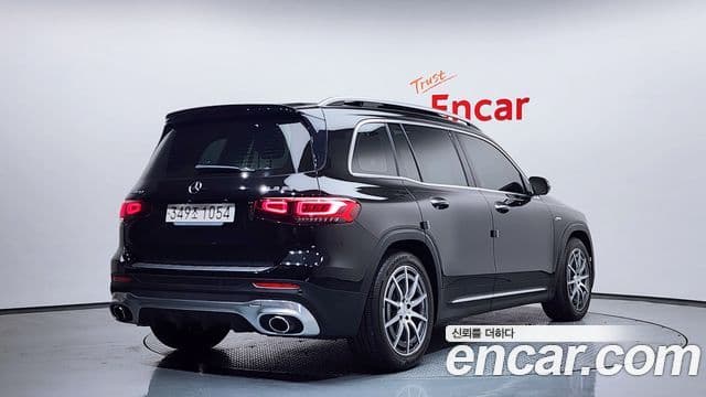 Mercedes-Benz GLB-Class 2021 — ფოტო 2/20