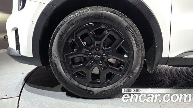 Kia Sorento 2024 — ფოტო 4/20