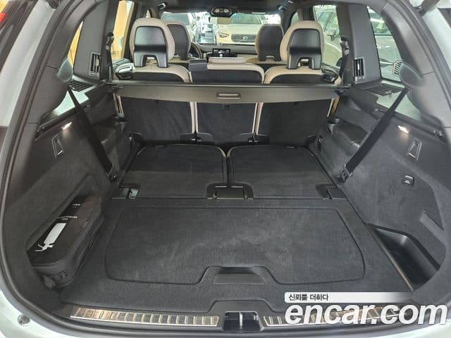 Volvo XC90 2025 — Şəkil 17/20