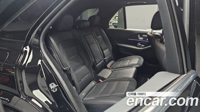 Mercedes-Benz GLE-Class 2023 — ფოტო 12/20