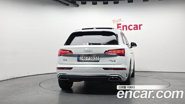 Audi Q5 2023 — Şəkil 4/20