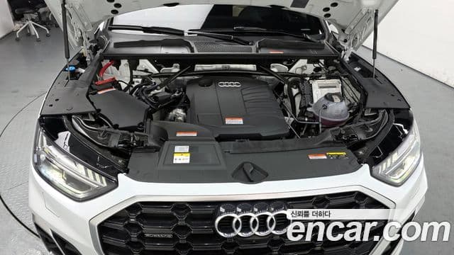 Audi Q5 2023 — Şəkil 6/20