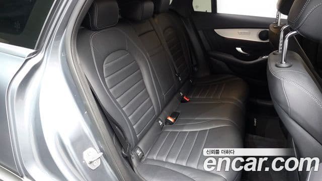 Mercedes-Benz GLC-Class 2021 — ფოტო 12/20
