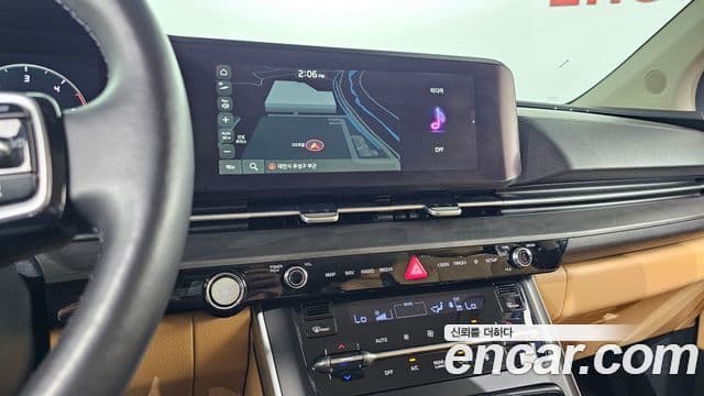 Kia Carnival 2020 — ფოტო 12/20