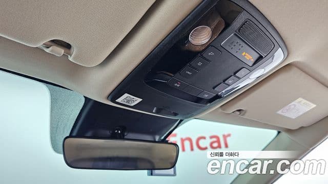 Kia Carnival 2020 — ფოტო 19/20