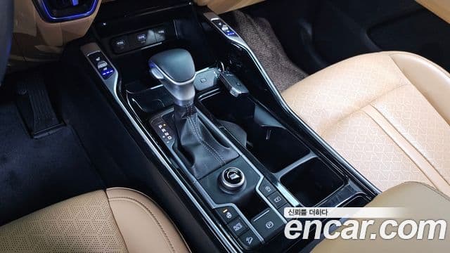 Kia Sorento 2022 — ფოტო 8/20