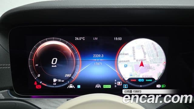 Mercedes-Benz E-Class 2021 — ფოტო 8/20