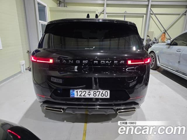 Land Rover Range Rover Sport 2024 — Фото 2/18
