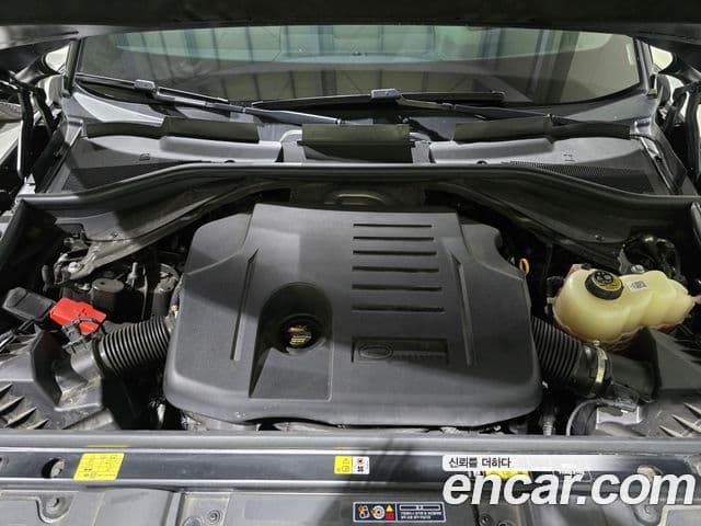 Land Rover Range Rover Sport 2024 — Фото 16/18