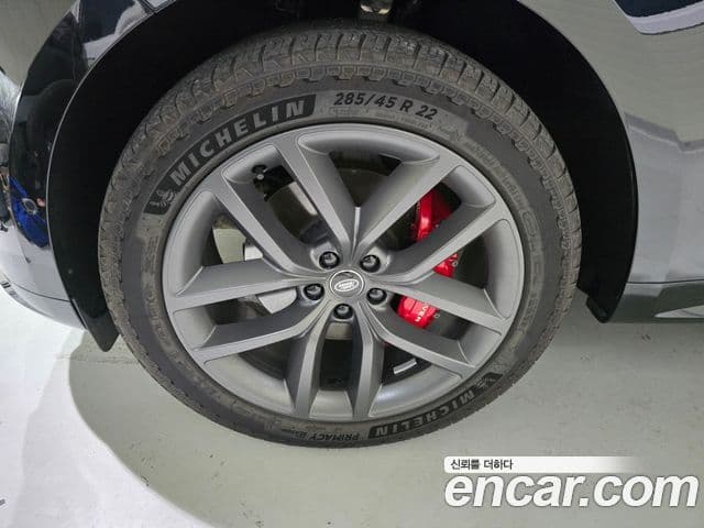 Land Rover Range Rover Sport 2024 — Фото 17/18