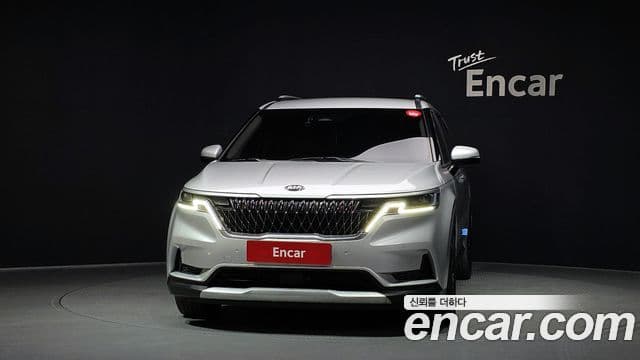 Kia Carnival 2020 — Фото 3/20