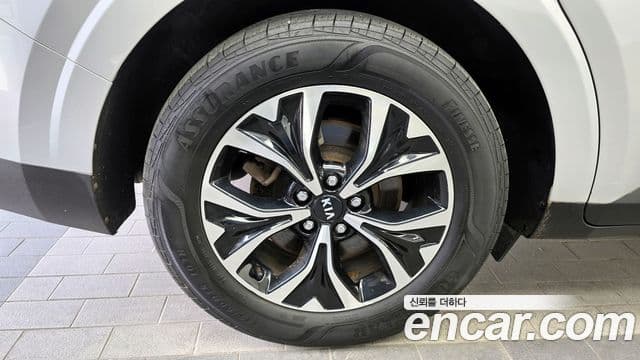 Kia Carnival 2020 — Фото 5/20