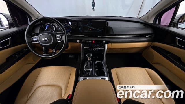 Kia Carnival 2020 — Фото 7/20