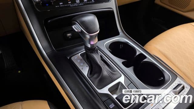 Kia Carnival 2020 — Фото 9/20