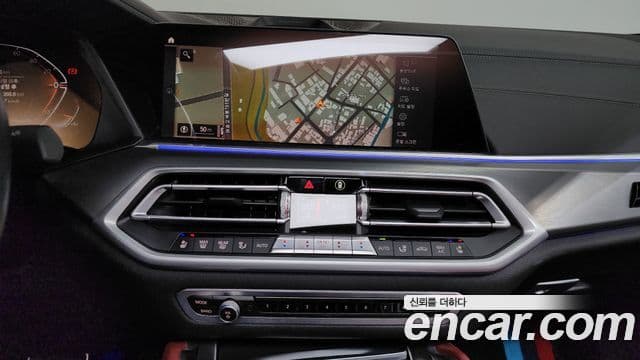 BMW X6 2021 — Фото 12/20