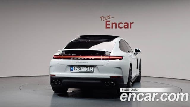 Porsche Panamera 2025 — Фото 4/20